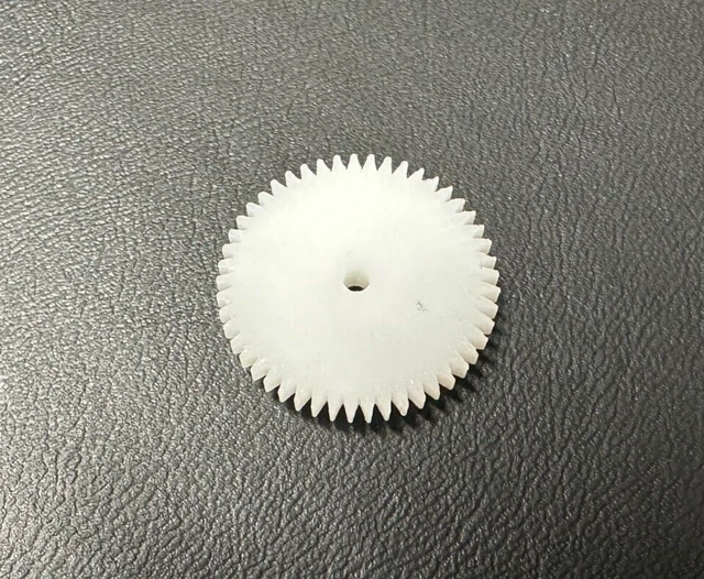 Firenze Careggi Kit Di Riparazione Cinghia E Ingranaggi Per Sintonizzatore Grundig CF 5000, CF 5000-2, CF 5100 - Colore Rosso Kit Manutenzione Registratore Grundig - Foto 5