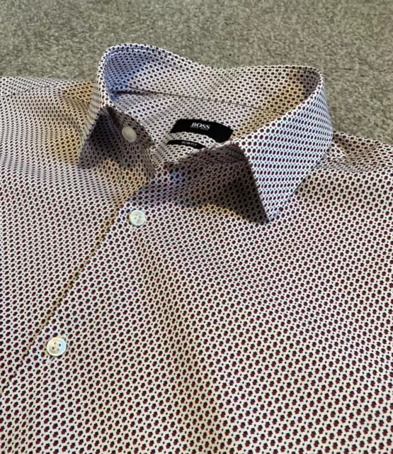 Gorgeous Hugo Boss Slim Fit Navy/Red Polka Dot Button Cuff Shirt 16 Collar
