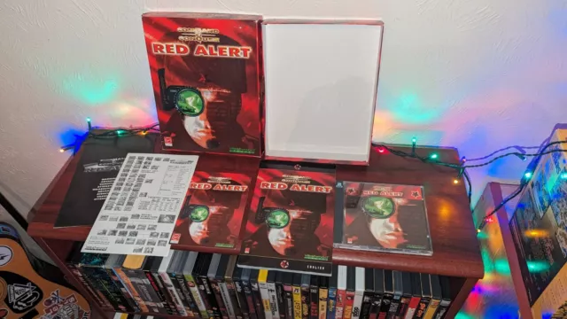 Command & Conquer Red Alert Big Box PC Game (CIB) Very Good Condition