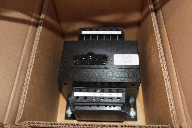 Snc NSB P22435 Control Transformers EA