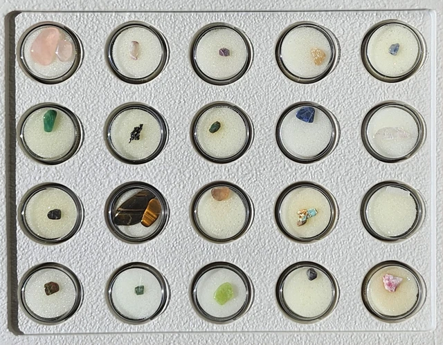Weiße Gemstone Display Box (3 X 3 Cm, 20 Stück) - Edelstein