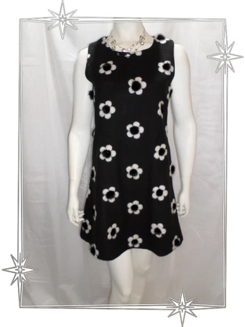 Robe Noire Molly Bracken - Taille 38, Sans Manches, Style Tour Eiffel 💕
