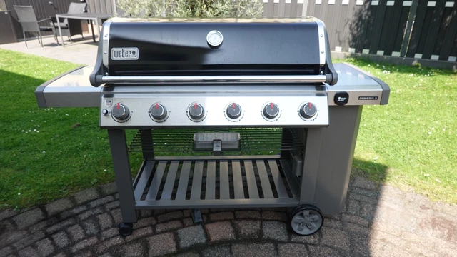 Weber Genesis II E-610 GBS black Gasgrill 6-flammig E610