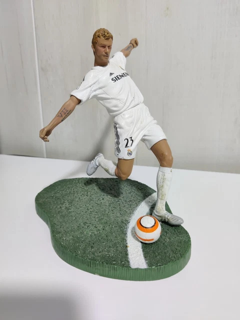 値下 ft champsレアルマドリード　ベッカム　ジダン　ロベカル　フィギュア 値下 ft champsレアルマドリード ベッカム ジダン ロベカル