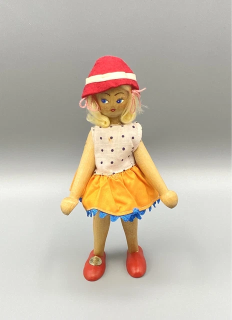 Vintage 50's Wooden Jointed Souvenir Peg Doll Made in Poland - paper tag on foot