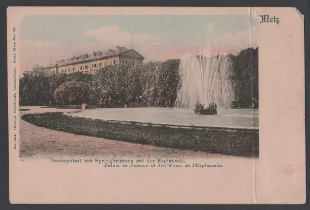 carte postale ancienne - METZ - palais de justice et jet d'eau de l'esplanade
