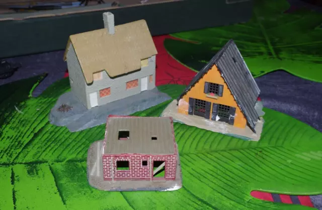 MAQUETTE MAISON RESEAU TRAIN HO, lot de 3: TRES BON ETAT et A RESTAURER