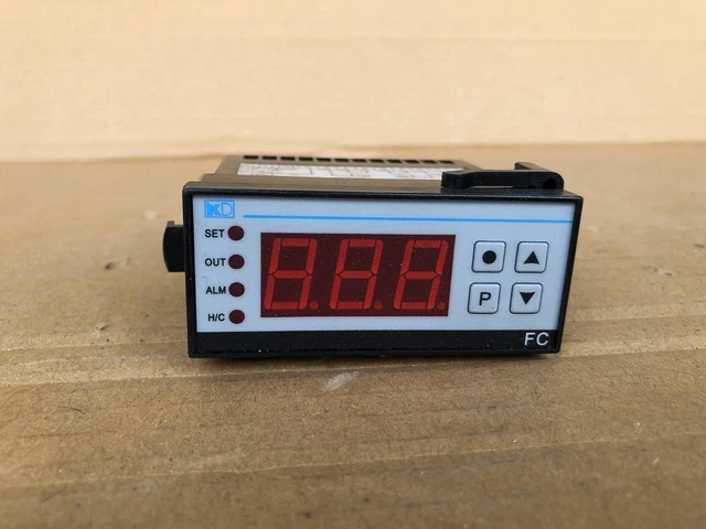 New In stock, Dixell Temperature Controller XR20CX - dixell