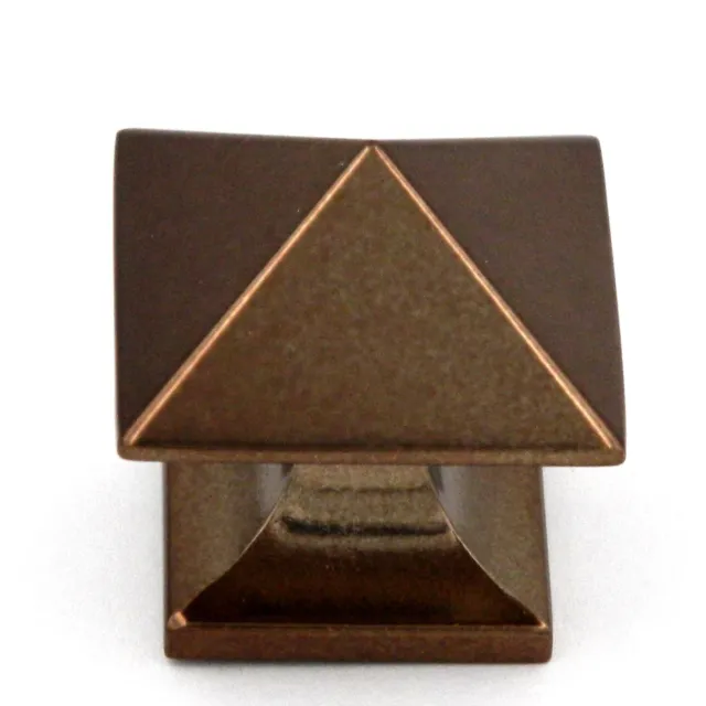 Bouton d'armoire pyramide carrée Hickory Studio P3015-VBZ bronze vénitien 1 1/4"
