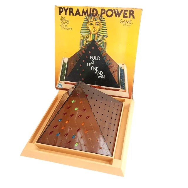 PYRAMID POWER BOARD Game Castle Toy Board Game 70's Vintage £9.49 ...
