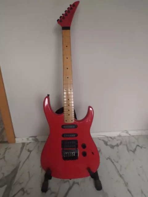 Marathon Super Strat/Power Stratocaster pro series red aus Sammlung