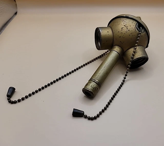Antique Vintage 2-Bulb Brass Cluster Lamp Socket Double Pull Chains Not Working