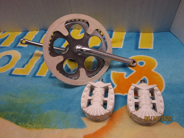 VIS Boitier cassette pédalier velo vintage bracket old bike BSC