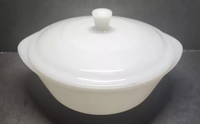 Vintage 2 Qt Glasbake J514 Casserole Baking Dish Bowl White Milk Glass With Lid