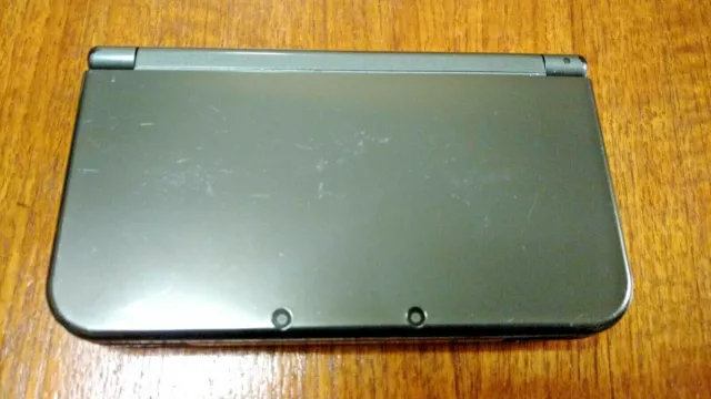 New Nintendo 3DS XL Metallic Black Handheld Console Used With Pokemon Moon