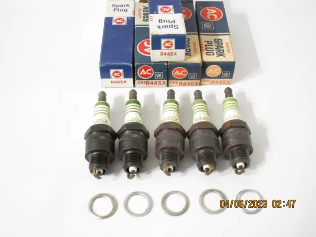 5 ACDelco R44SX Spark Plugs (5 pack)