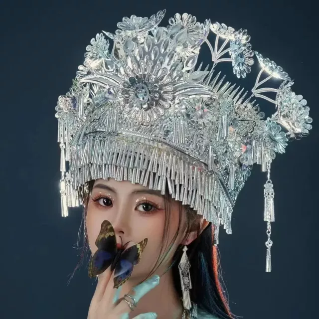 Retro Chinese Silver Miao Female Photography Hat Halloween Headwear