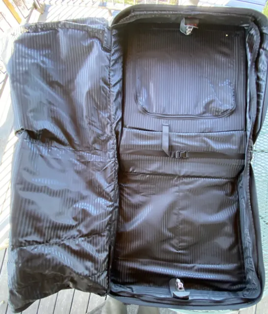 TUMI Black Alpha Garment Bag 2233D3 Extended Trip Rolling Wardrobe Balistic NICE 7