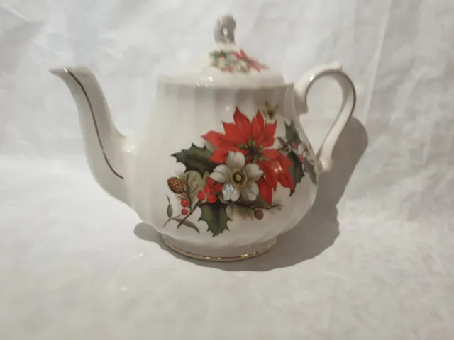 Vintage Sadler Poinsettia Christmas Teapot With Lid