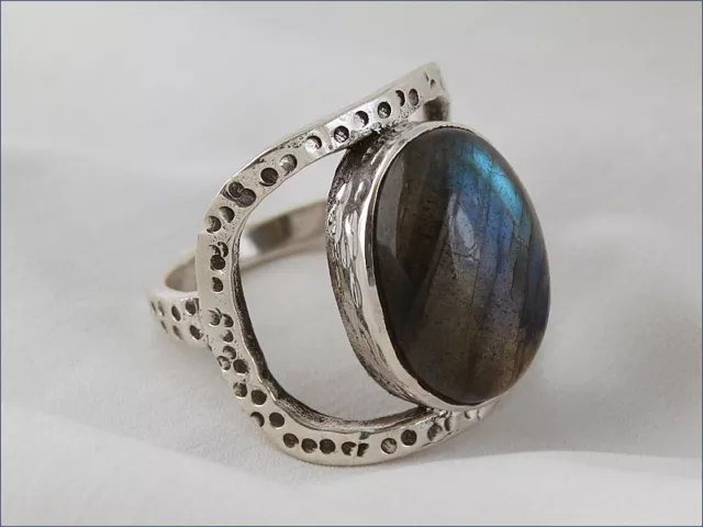 Grosse bague avec labradorite et argent massif 925 T 53,55 BA110