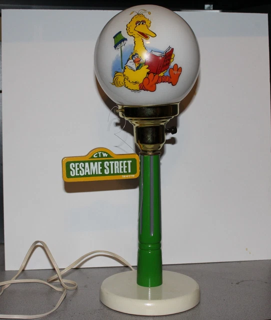VINTAGE 1973 SESAME Street Light Post PlugIn Functional Big Bird Lamp