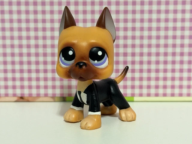 Littlest PetShop OOAK vampire zombie dog custom , handmade , LPS , handpainted : Achat occasion | Figurines Hasbro Très bon état