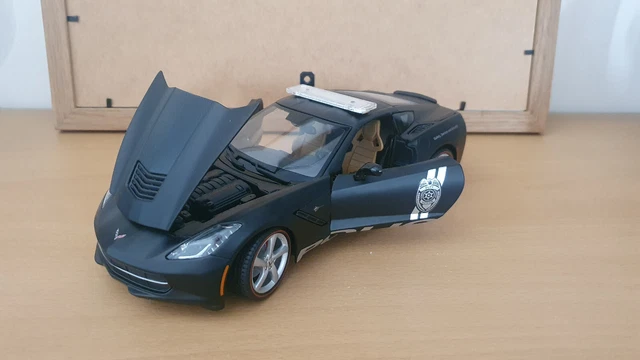 Voiture Miniature Chevrolet Corvette C8 Stingray 2020 - 1:24 MotorMax - Diecast Neuf En Boîte