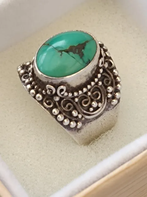 Genuine Hallmarked Large SUARTI - Sterling Silver Turquoise Ring Size Q