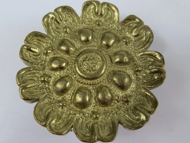 VTG  Brass Flower Curtain Tieback Hold Back Lot of 4 Medallion Window Hardware 4