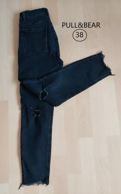 Jean troué pull and bear deals