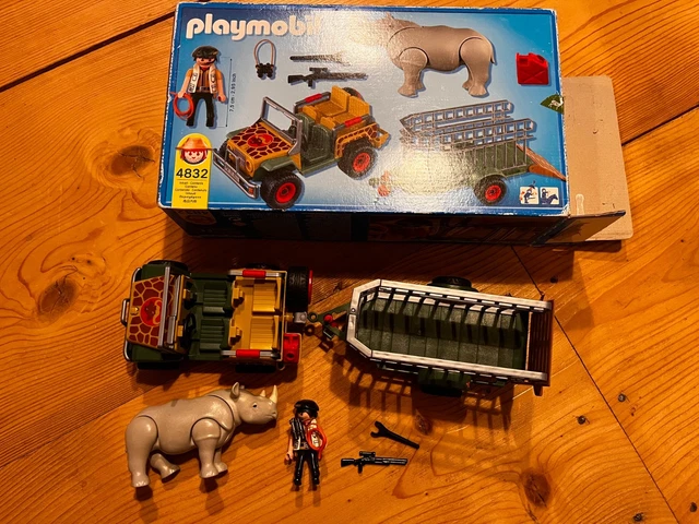 Playmobil Wiltopia 71294 pas cher, Explorateurs avec animaux de la savane