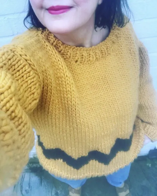 BN Hand Knit To Order Charlie Brown Peanuts Yellow Black Wool Jumper 3