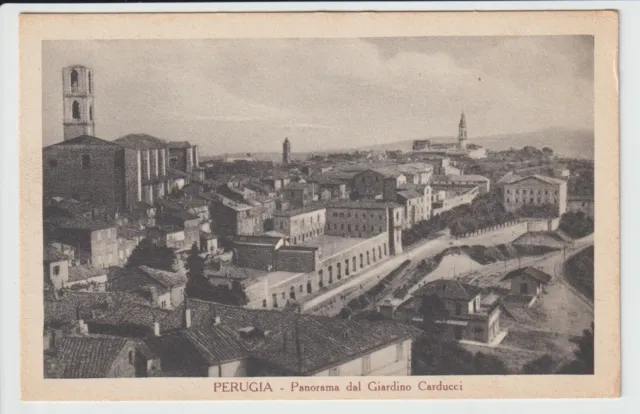 Antica Cartolina Di Perugia - Panorama Dal Giardino Carducci - Di Colore Grigio