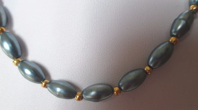 Collier Vintage Années 70 - Perles Noires En Forme De Boulon - Doré - État à Voir