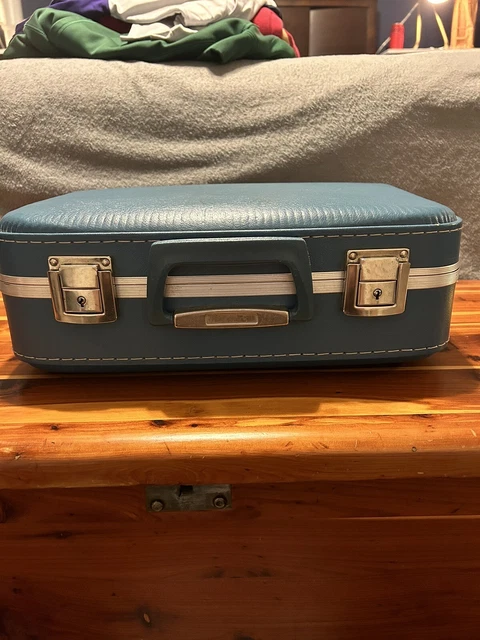 Vintage Suitcase Luggage Blue Hard Shell Metal Latches Mirror Inside Unbranded