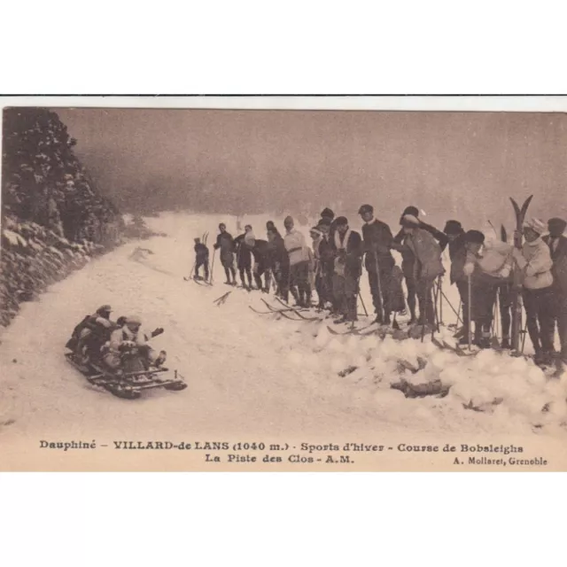 VILLARD-DE-LANS sports d'hiver course de bobsleighs la piste des clos ski skieur