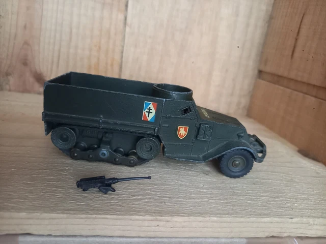 Dinky Toys - 1:43 - Half-track M3 Réf. 822 Made in France - Catawiki