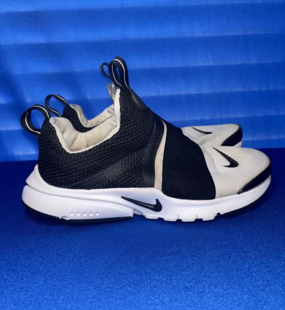 Big Kids Nike Presto Extreme Black White Sneaker (870020 100) Youth Shoe Size 4Y