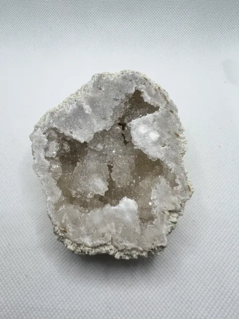 213G Sparkling Druzy White Agate specimen Quartz Crystal 100% Natural Shiny