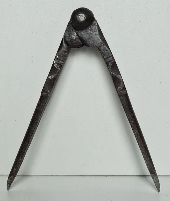 Il Frangente NF/30 Compas Nautique en métal satiné à Pointes Fixes, 18 cm