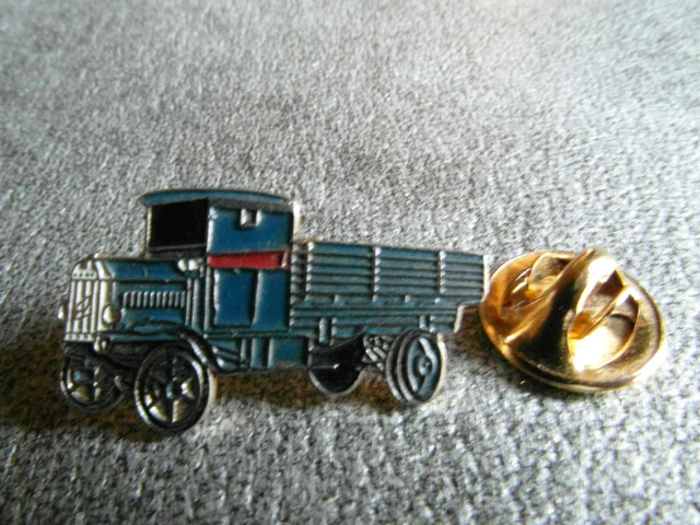 Pin's Rare Collection - Camion Renault Armée Commissariat - Militaire