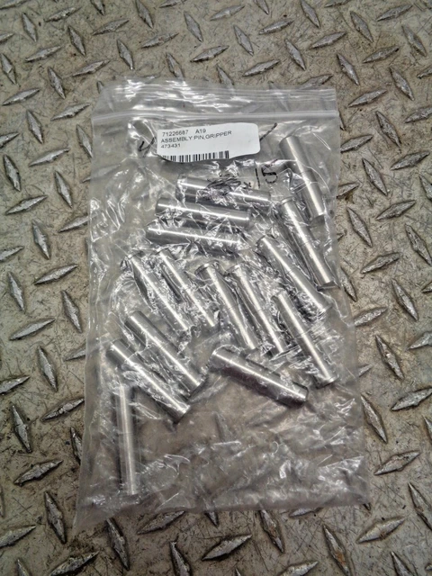 Assembly Gripper Pin 473431 (Lot Of 13)