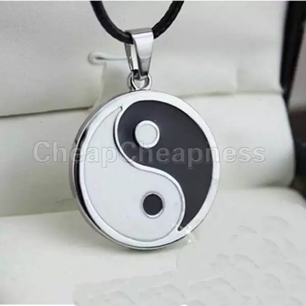 Yin Ying Yang Anhänger Schwarz Weiß Halskette Charm mit schwarzem Lederband