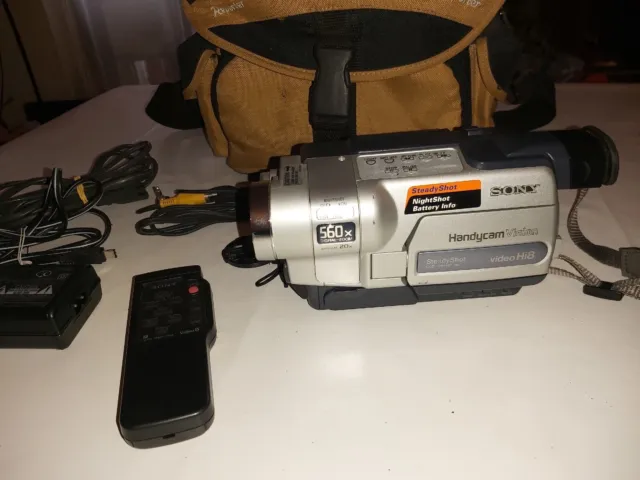 videocamera Sony Handycam CCD-TRV418E - PAL - Video Hi8 - telecamera