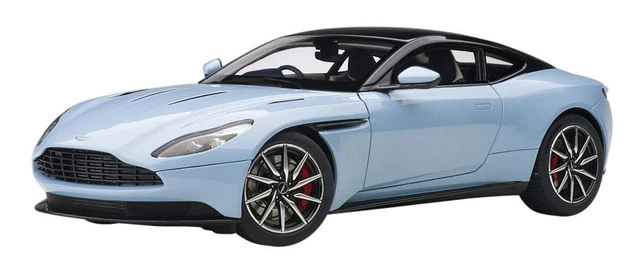 AUTOART 1 18 ASTON Martin DB11 Metallic Light Blue 401.69