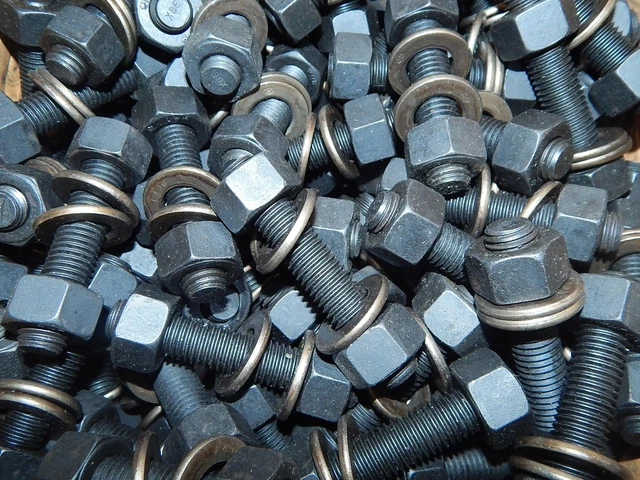Lot of 147 B7062X032W 5/8-11 X 3 1/4 ASTM A193 B7 All Thread Studs T99423