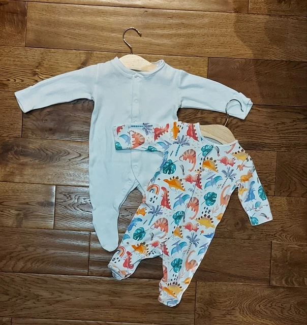 Baby Girls Clothes Bundle Age 0-3 Months Great Condition. 4