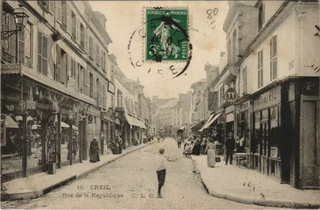 CPA CREIL Rue de la Republique (1207336)