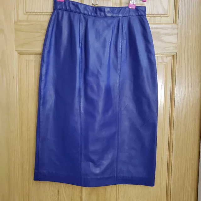 Lord & Taylor women sz 2P *VINTAGE Petites ROYAL BLUE *MIDI PENCIL LEATHER SKIRT