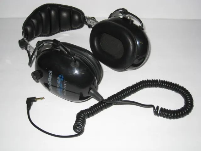 RadioShack Noise Reducing Racing Headphones Adjustable Headset 330-1198